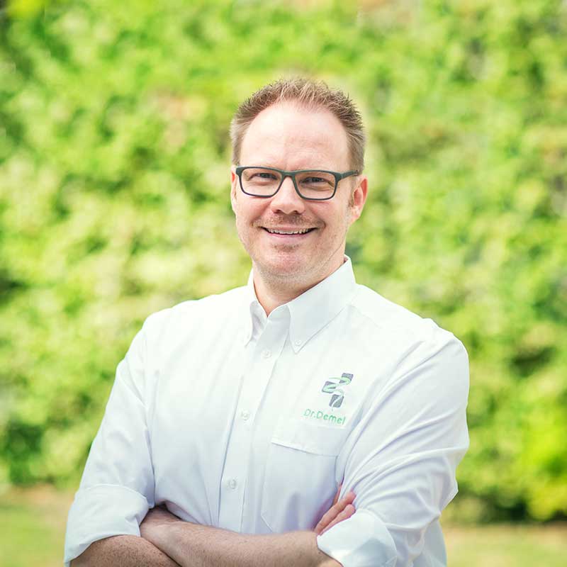 Porträt von Dr. Michael Demel